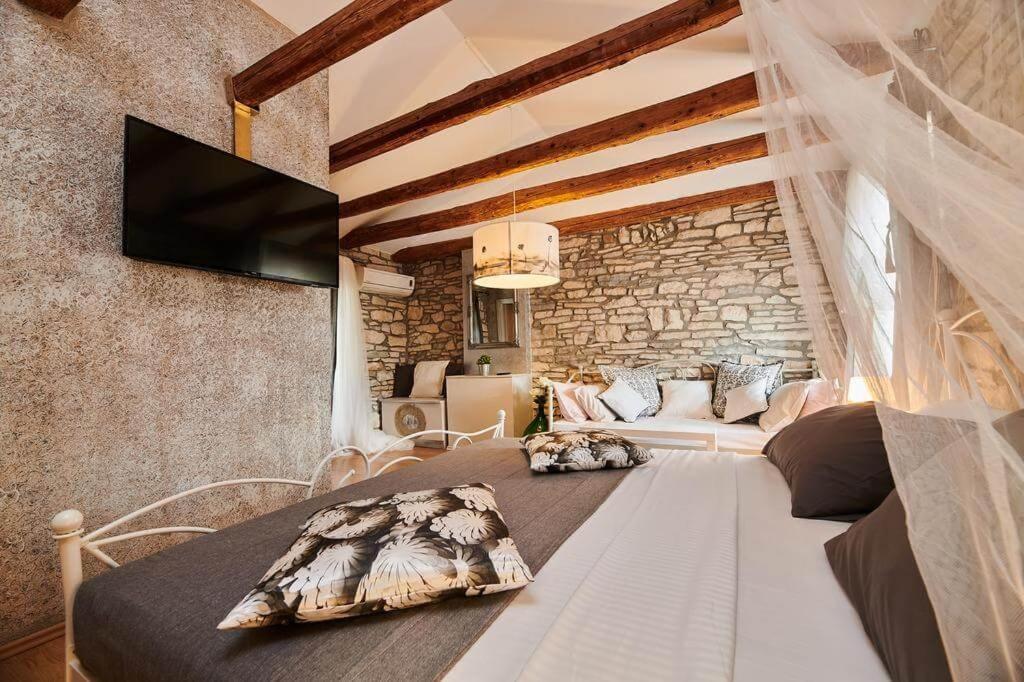 Rooms Konoba Pjero Buje Dış mekan fotoğraf